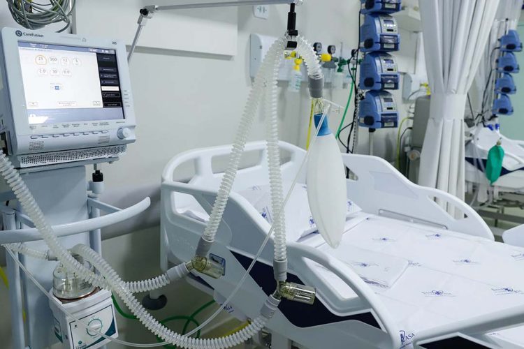 Central de encaminhamento para leitos hospitalares atende quase 2 mil paranaenses por dia