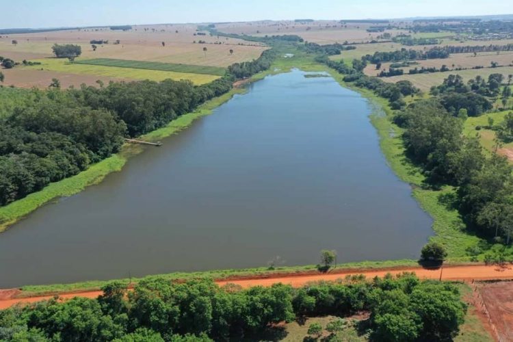 Prefeito Alex Fernandes recebe liberação  para iniciar a licitação do Parque Urbano