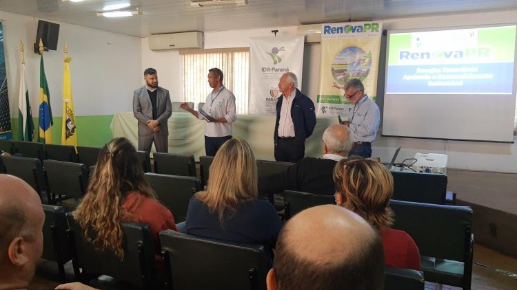 Até 2030, Paraná quer ter 100 mil  propriedades rurais com energia própria