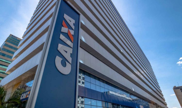 ‘Estou com vontade de você’, disse presidente da Caixa, segundo funcionária