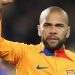Fora do Barça, Dani Alves ainda recebe R$ 400 mil por mês do São Paulo