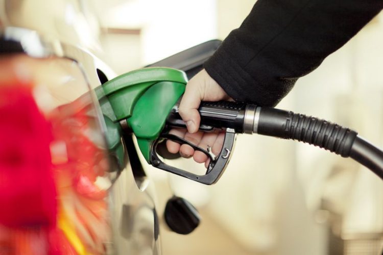 Pesquisa do Procon aponta variação de 13,45% no preço da gasolina aditivada