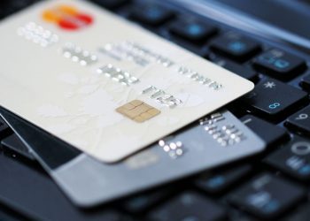 Jovem cai em golpe do falso vendedor e perde quase R$8 mil