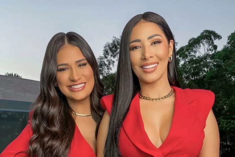 Simone faz show de duas horas sozinha, mas Simaria chega no fim e causa climão