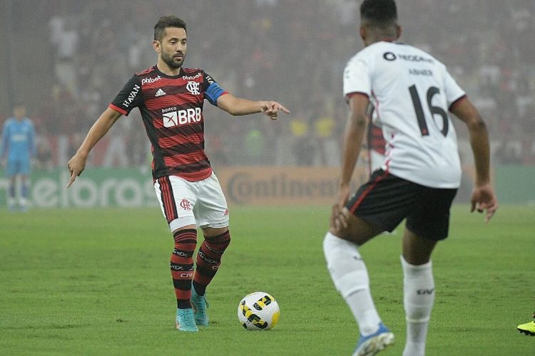 Flamengo domina, mas Athletico segura empate nas quartas da Copa do Brasil