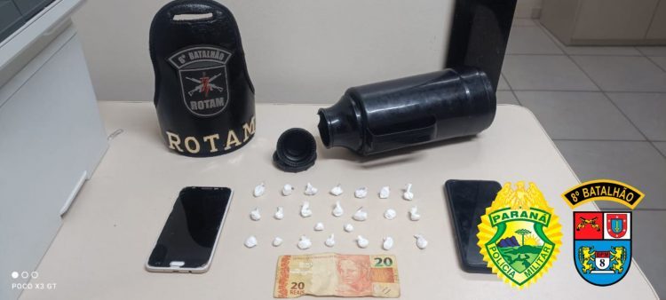 Policiais encontram pó em garrafa térmica, mas não era de café