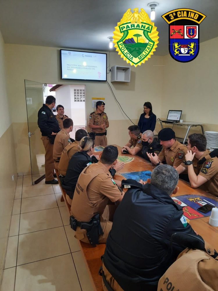 Policiais militares participam de palestra sobre prevenção ao suicídio