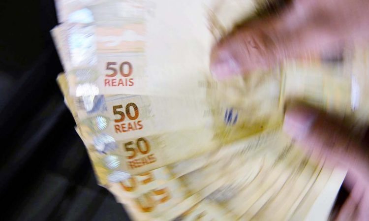 Arrecadação federal fecha junho em R$ 181,04 bilhões