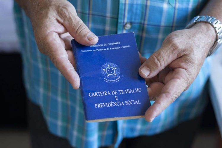 Agência do Trabalhador de Paranavaí começa a semana com 158 vagas de emprego