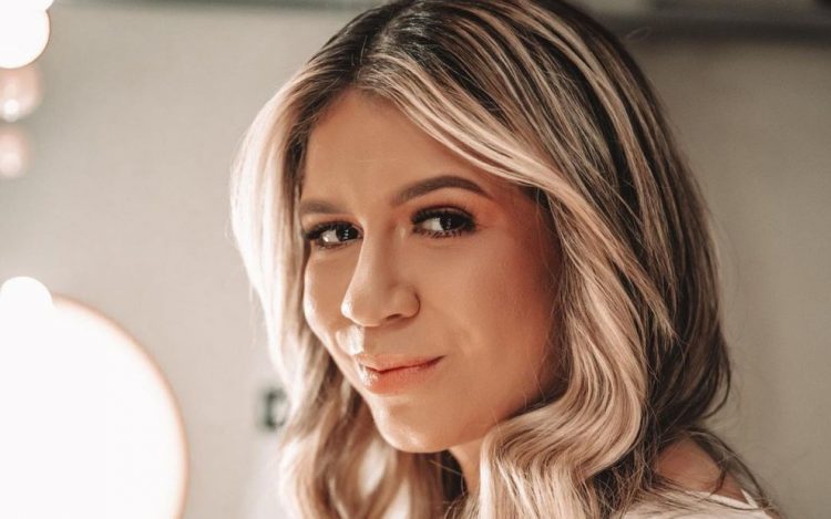 Marília Mendonça ganha EP póstumo um dia antes de seu aniversário