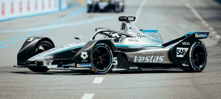 F1 volta neste fim de semana após férias agitadas