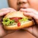 Consumo de alimentos ultraprocessados  compromete a saúde de crianças e adolescentes