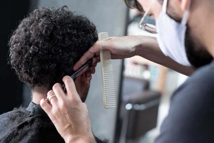 Neste sábado, Sesc Cidadão reúne serviços gratuitos para a comunidade