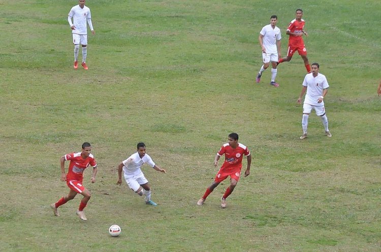 ACP enfrenta Paraná Clube pelo Paranaense