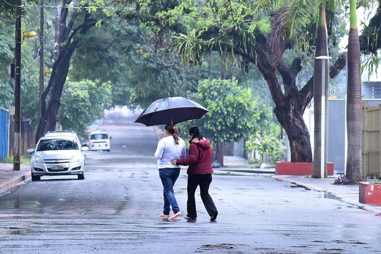 Chuva dá trégua e temperaturas caem ainda mais, prevê Simepar