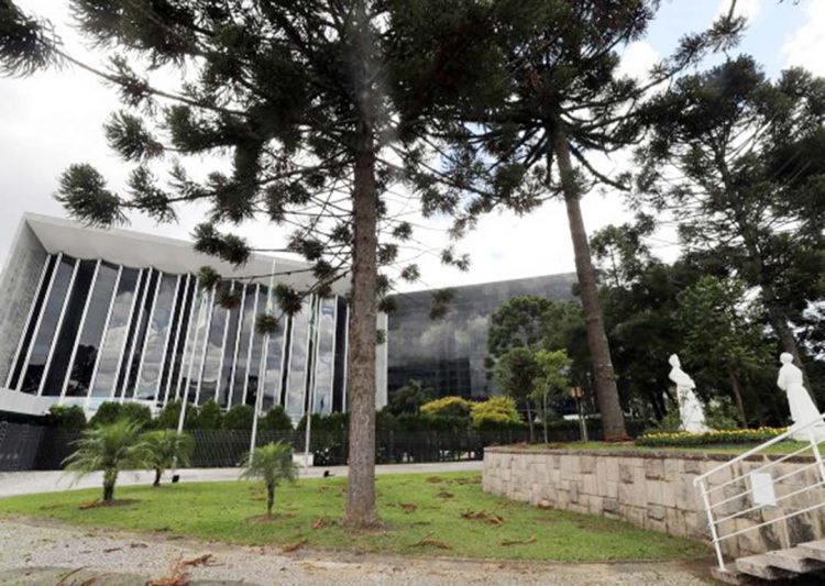 Assembleia vota a redação final do projeto que cria o selo empresa amiga da mulher