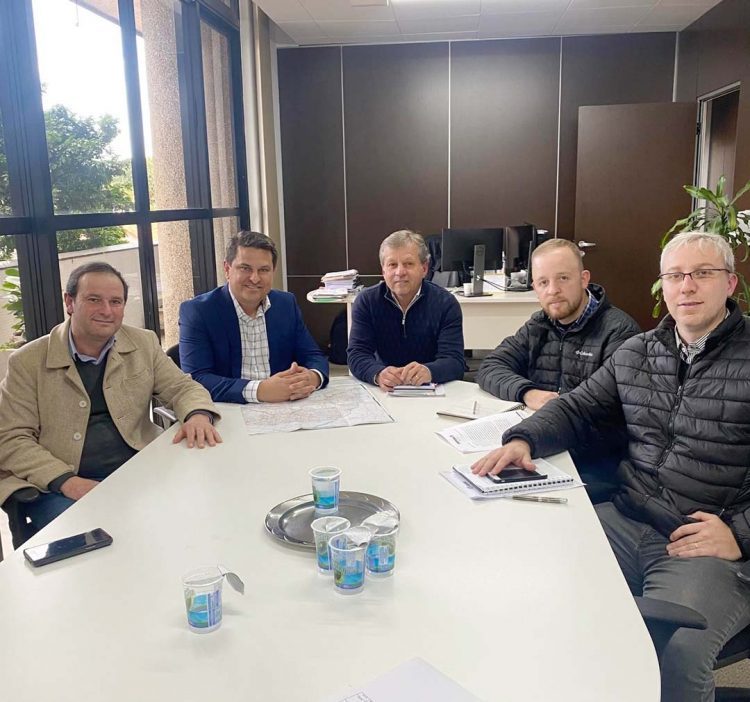 Prefeito Fran Boni busca recursos para melhorias em trevo