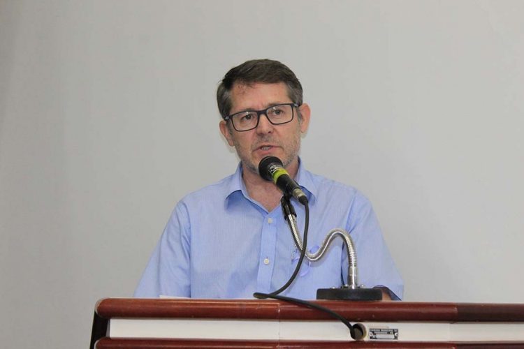 Vereador reforça importância da vacinação contra a Paralisia Infantil