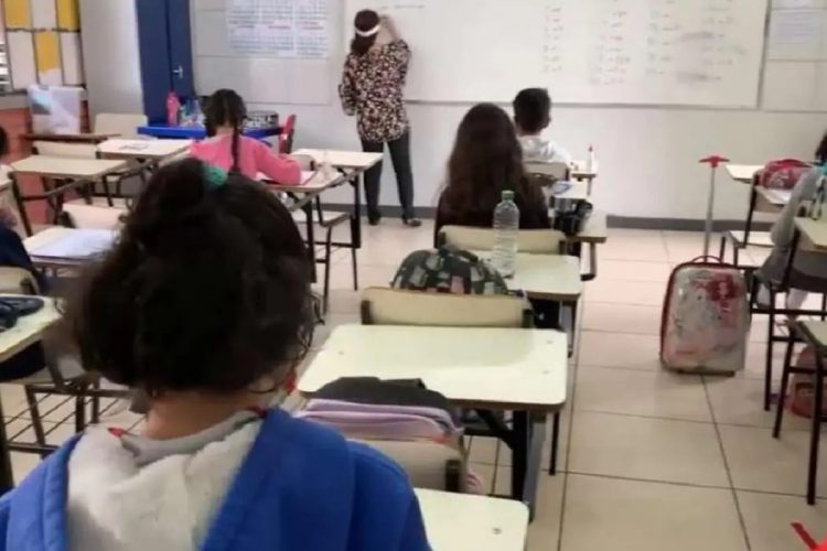 Pandemia faz disparar desigualdade na permanência de alunos na escola