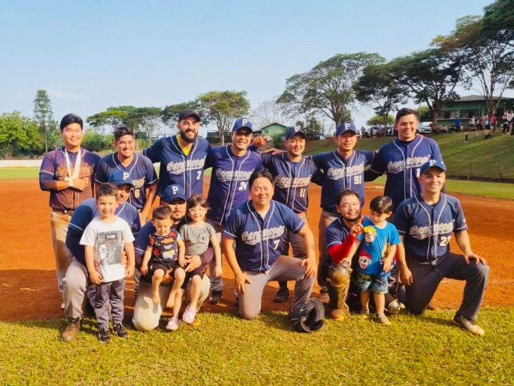 Paranavaí conquista título brasileiro de softbol