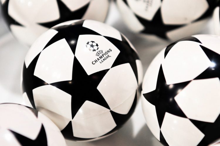 Sorteio da fase de grupos da Liga dos Campeões acontece nesta quinta-feira