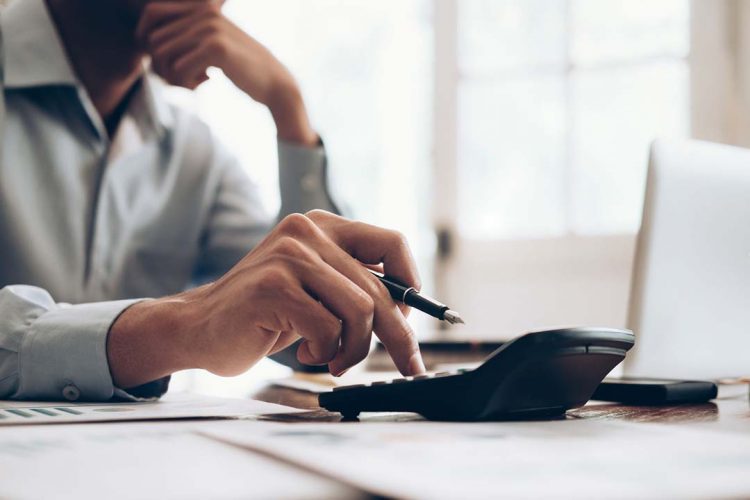 Tributação de dividendos pode levar à maior recompra de ações pelas empresas