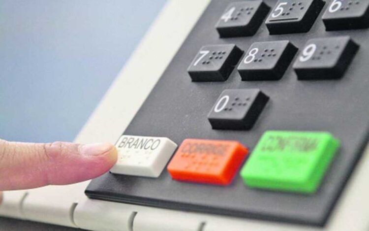 Entenda a diferença entre voto branco, nulo, abstenções e como se contam votos válidos