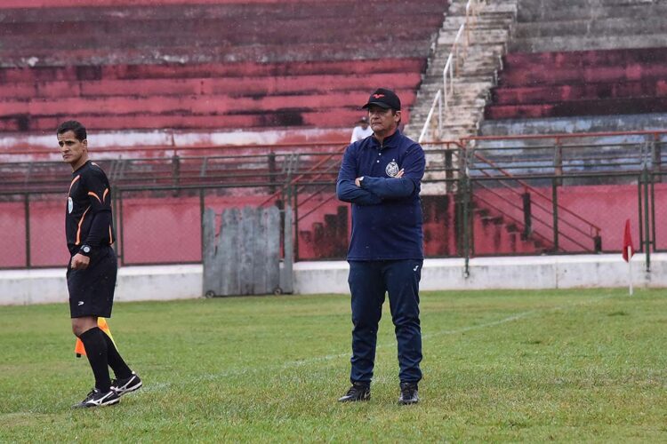 Treinador Rúbio Alencar analisa o desempenho do ACP no primeiro turno do Paranaense
