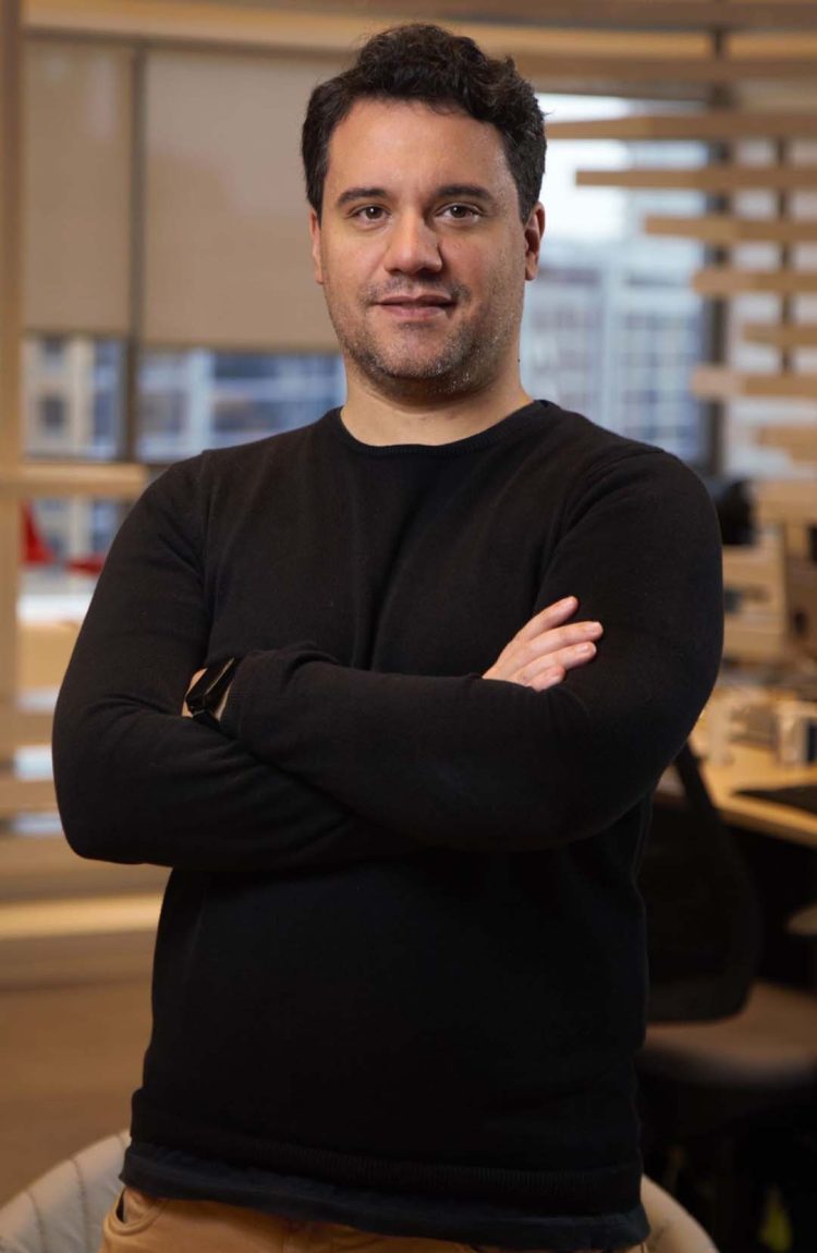 Quem está por trás da automação?