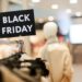 Mais brasileiros pretendem comprar na Black Friday, diz pesquisa do Google