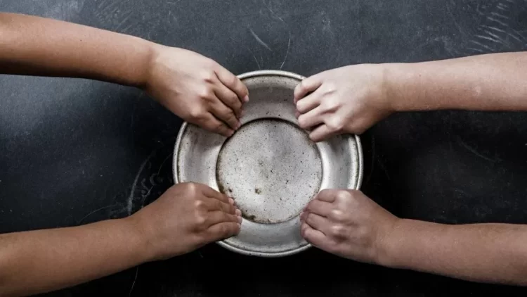 Fome ronda 1 a cada 3 lares com crianças de até dez anos no país