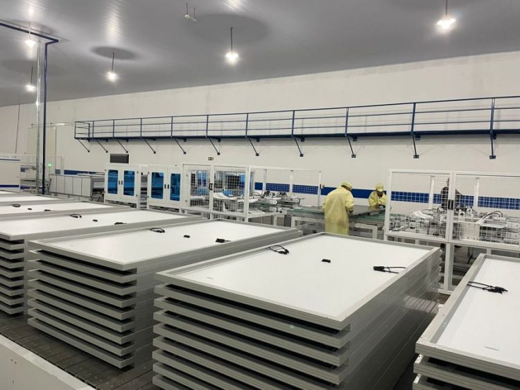 Representantes do município participam de inauguração da expansão da Balfar Solar