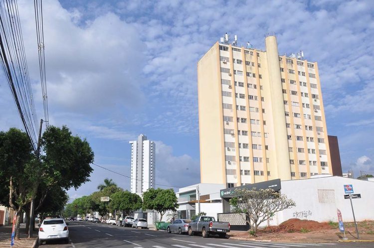 Tempo abre e sol predomina neste fim de semana