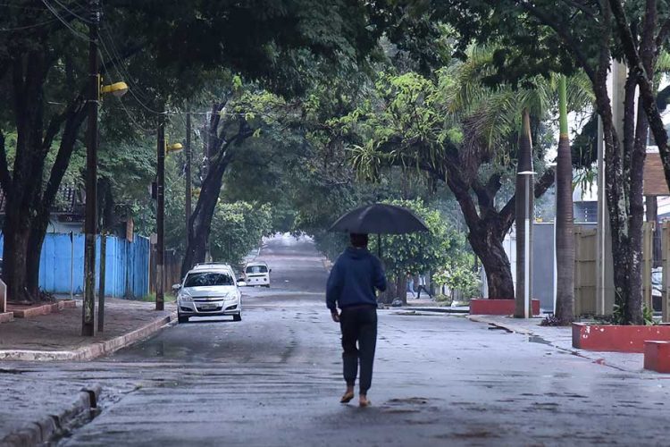 Previsão para os próximos dias é de tempo instável, temperaturas amenas e chuva