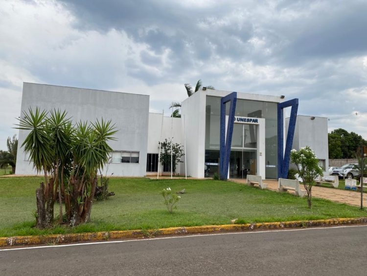 Unespar abre inscrições para concurso público para contratação de 61 professores