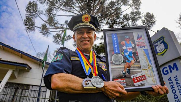 Guarda municipal de Curitiba se torna maratonista internacional