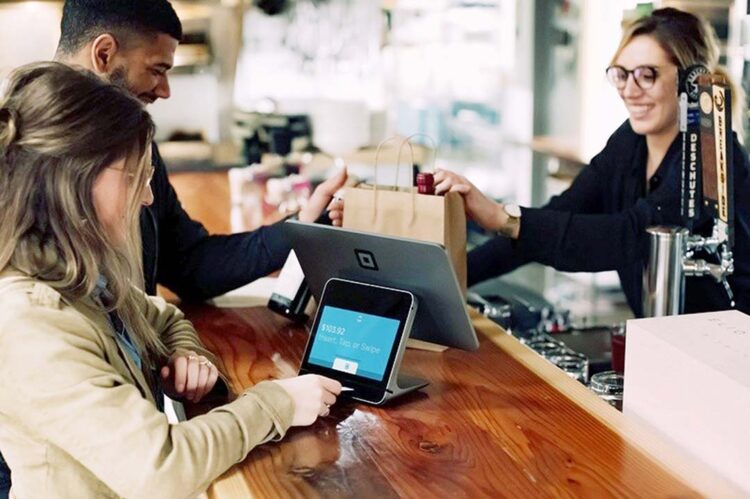 Seis em cada 10 brasileiros apontam despreparo  das empresas em relação ao atendimento