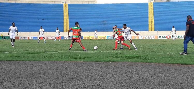 Fora de casa, ACP empata com lanterna do campeonato