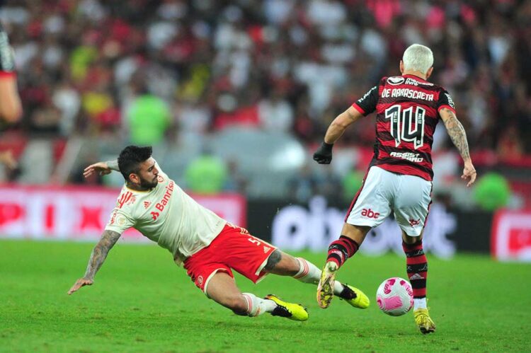 Flamengo e Inter empatam, e Palmeiras pode ampliar vantagem na liderança