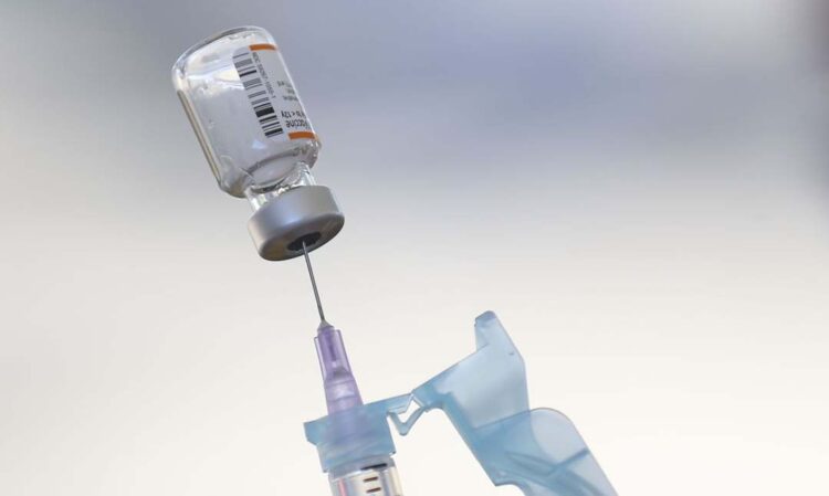 Anvisa define composição de vacinas contra influenza para 2023