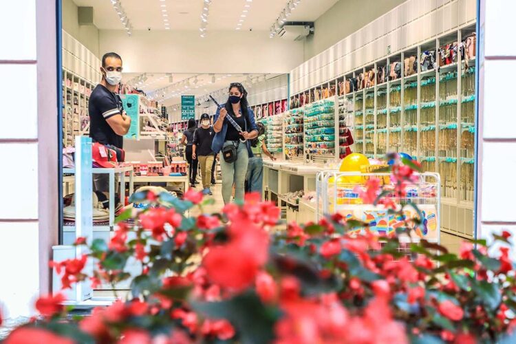 Comércio paranaense registra elevação de 1,6% no acumulado de janeiro a agosto