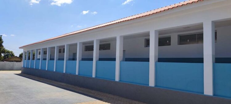 Prefeito Fabiano Travain anuncia conclusão da reforma da Escola Municipal