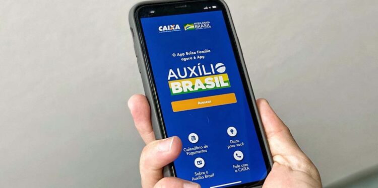 Auxílio Brasil e Gás começam a ser pagos nesta terça-feira