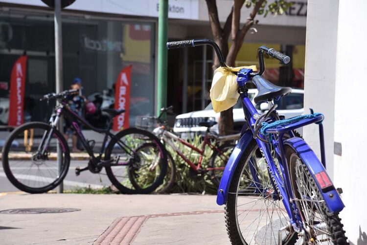 Vereadores propõem instalação de  bicicletários em vias da área central