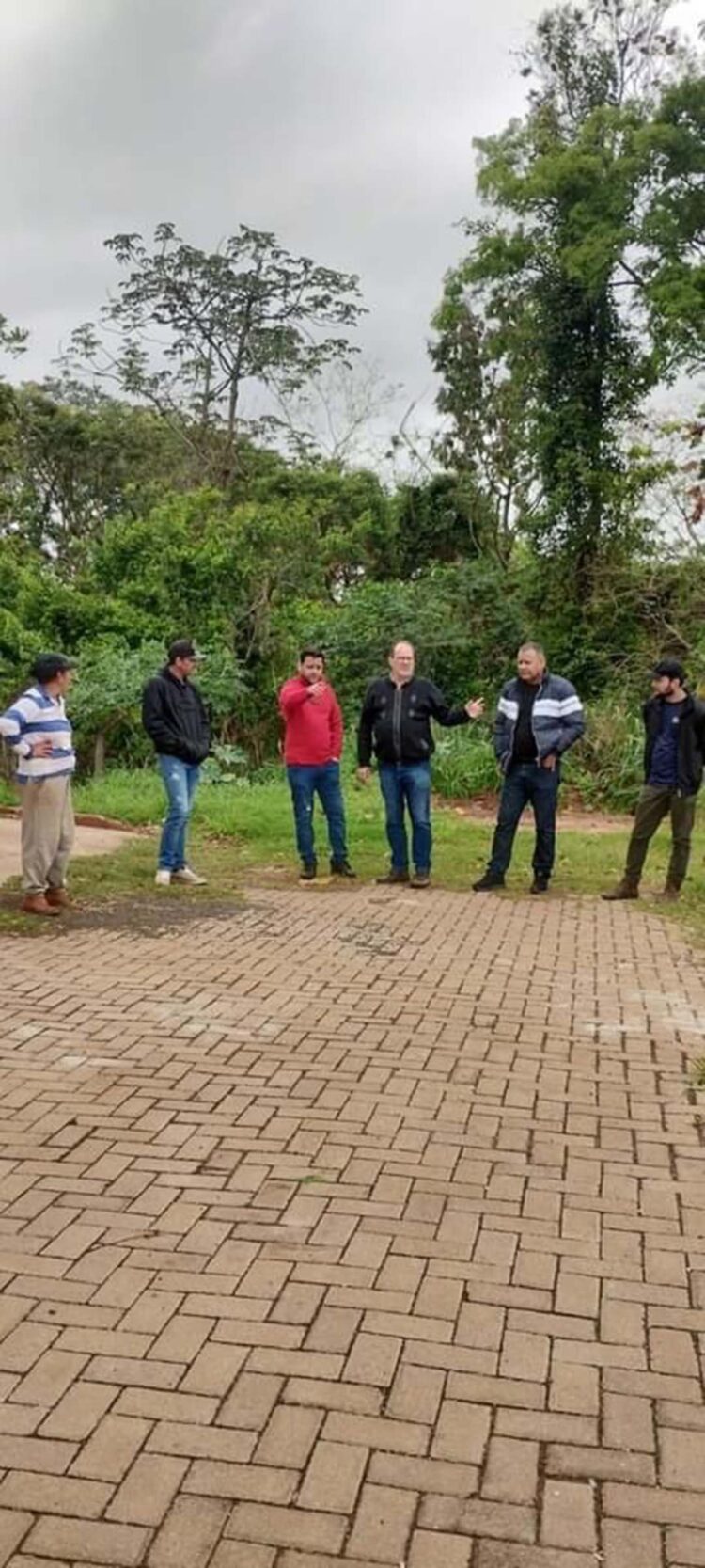 Município e técnicos do IAT realizam avaliação no Porto Brasílio
