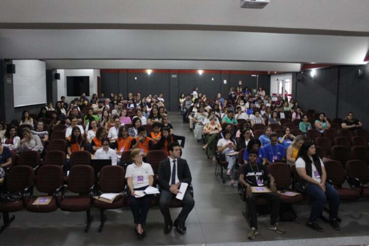 Conferência Municipal discutiu direitos humanos de crianças e adolescentes em tempos de pandemia