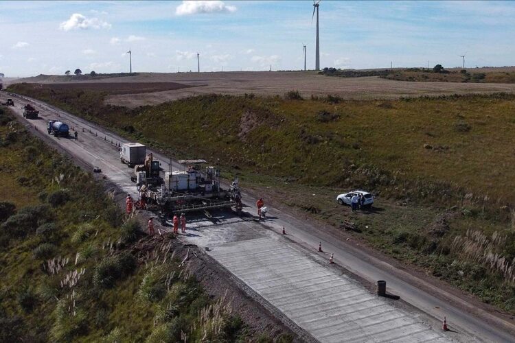Governo do Paraná investiu R$ 950 milhões  em obras rodoviárias ao longo de 2022