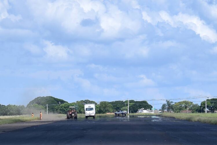 Reforma da pista do aeroporto é o primeiro  passo para retomada de voos regulares