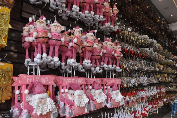 Comércio abre no próximo domingo