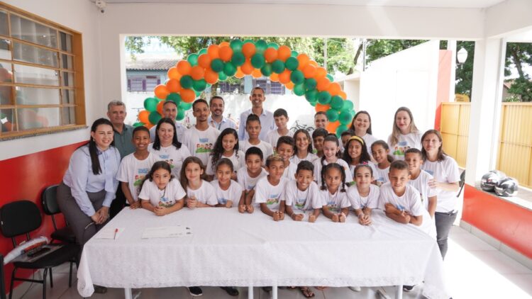 Cresol Pioneira forma mais de 400 alunos no programa Um Olhar para o Futuro